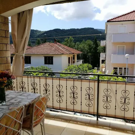 Apartments Emmas Studio Stari Grad  Exterior photo